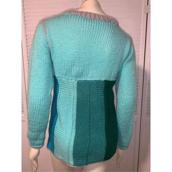 Vintage Colorful Hand Knit Sweater Size Medium - Picture 5 of 13